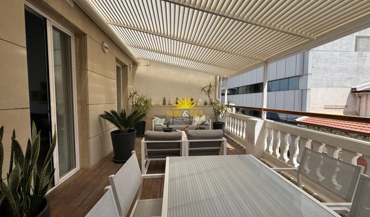 Langfristige Vermietung - Penthouse - Alicante (Alacant)