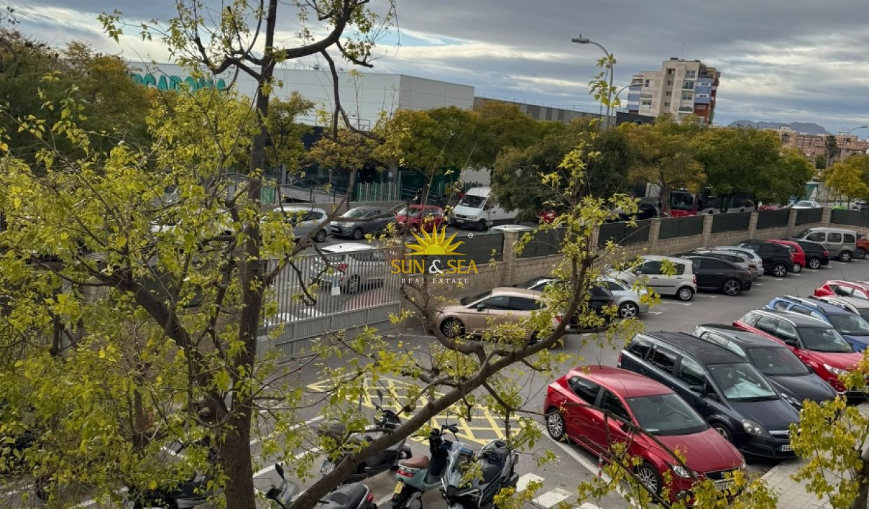 Langfristige Vermietung - Wohnung - Alicante (Alacant)