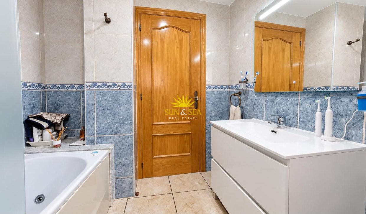 Wiederverkauf - Wohnung - Santa Pola