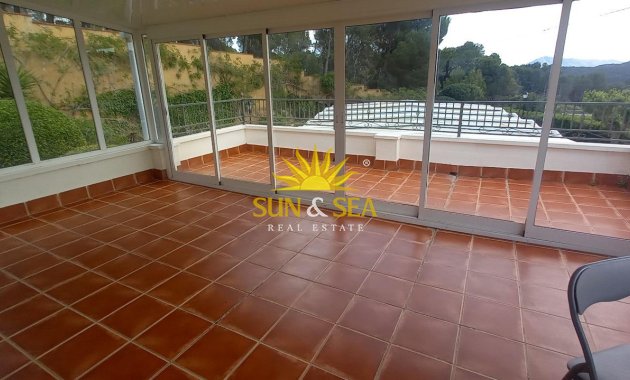 Alquiler a largo plazo - Chalet adosado - Altea