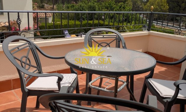 Alquiler a largo plazo - Chalet adosado - Altea