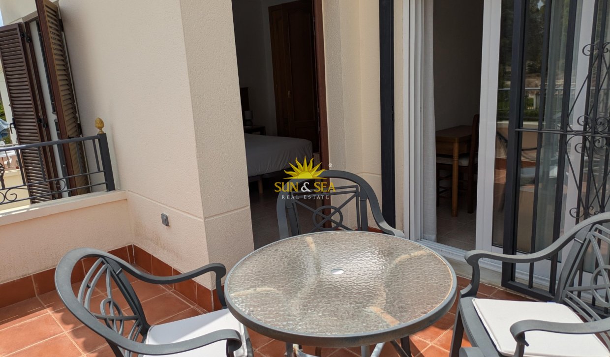 Alquiler a largo plazo - Chalet adosado - Altea