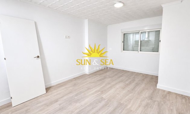 Wiederverkauf - Wohnung - Santa Pola