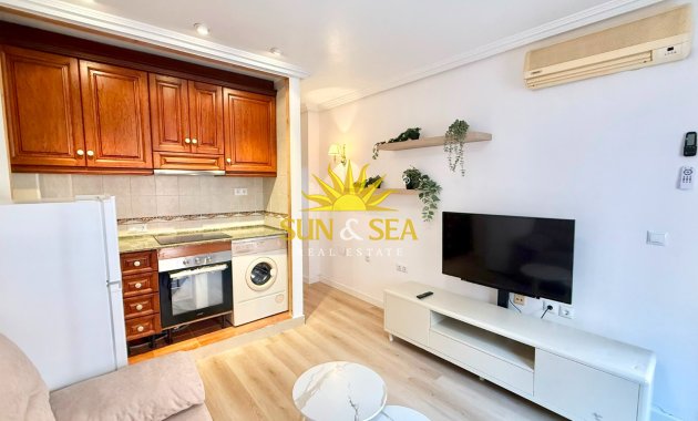 Wiederverkauf - Wohnung - Torrevieja - Centro