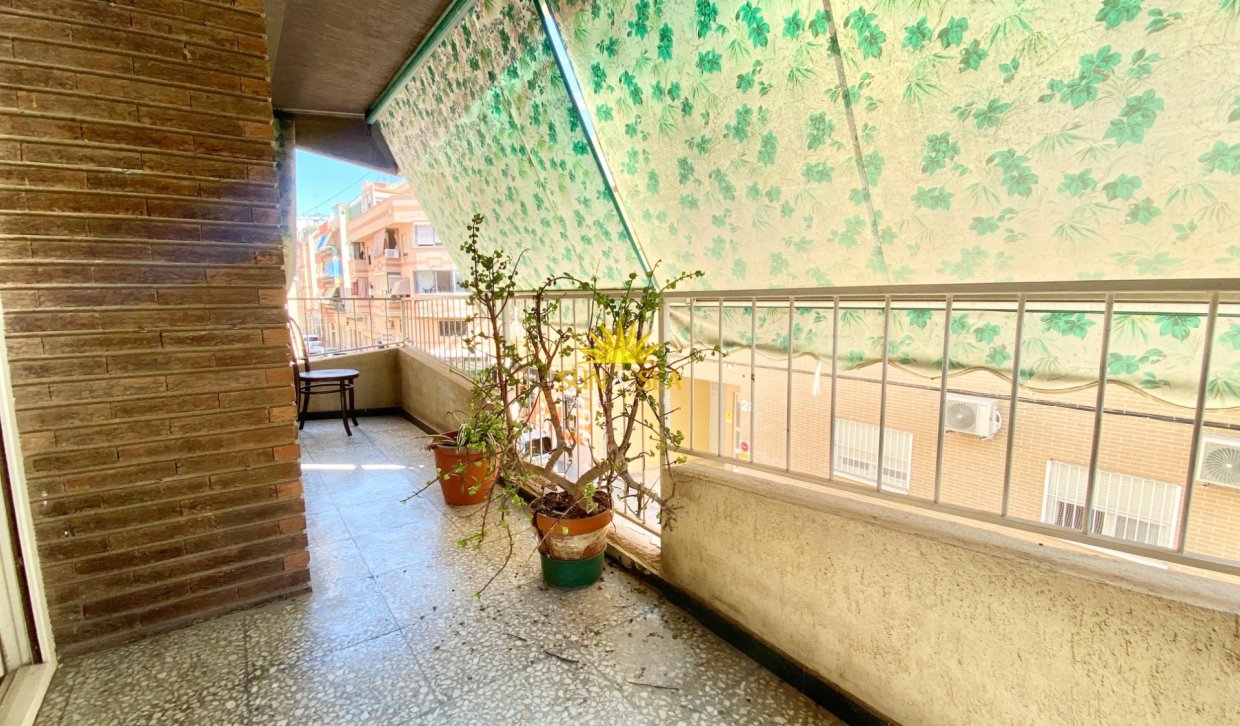 Location à long terme - Appartement - Alicante - La Florida