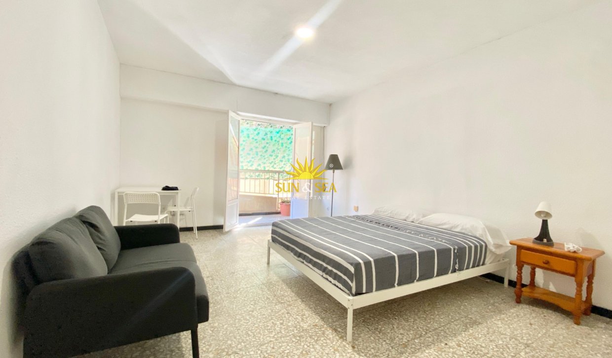 Location à long terme - Appartement - Alicante - La Florida