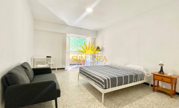 Location à long terme - Appartement - Alicante - La Florida