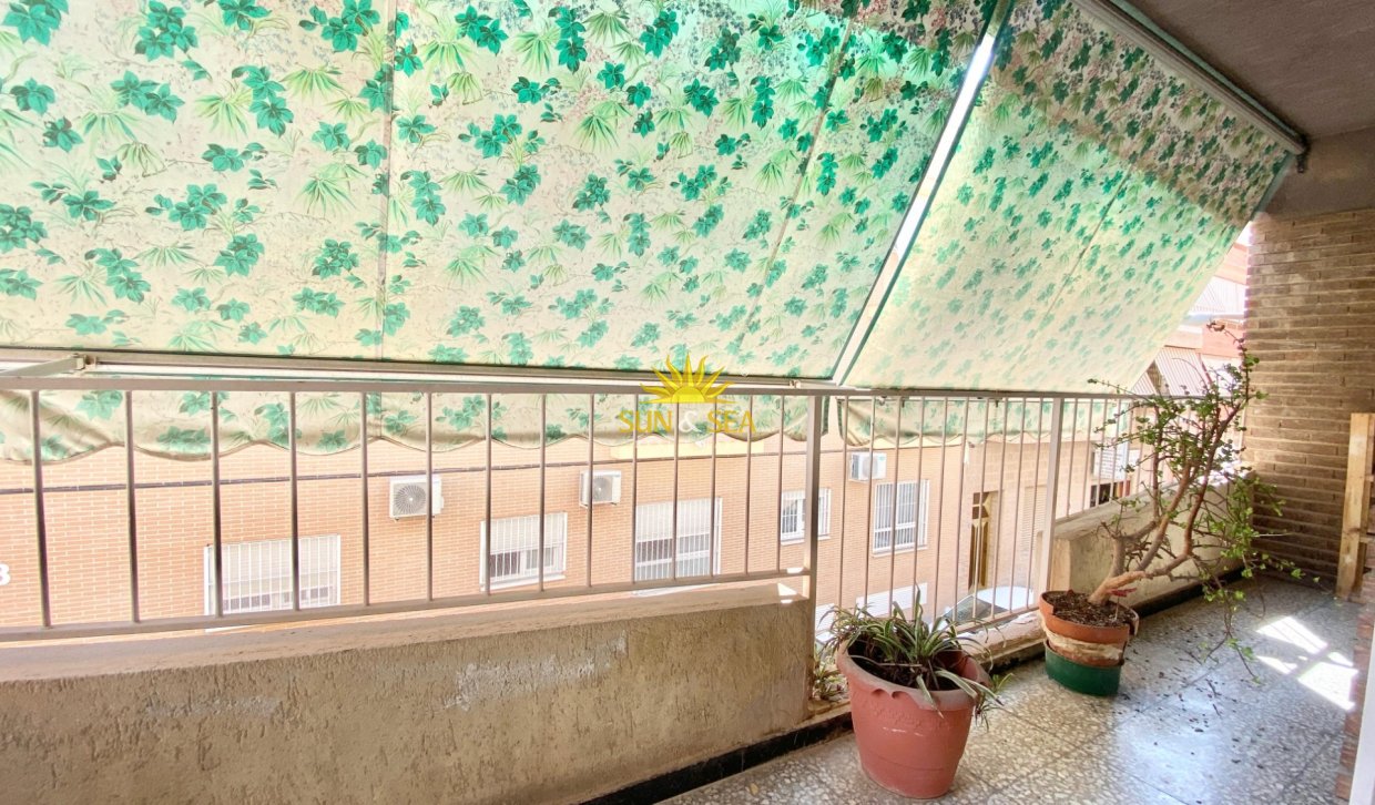 Location à long terme - Appartement - Alicante - La Florida