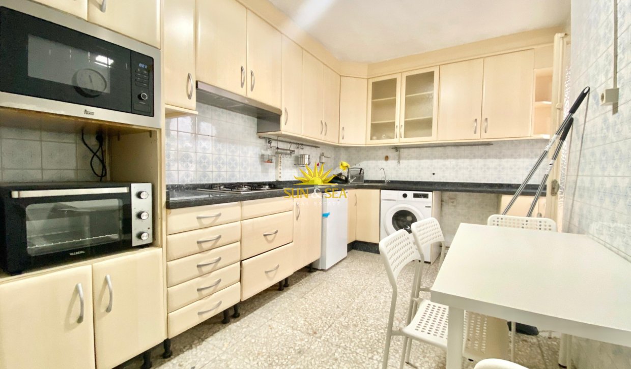 Location à long terme - Appartement - Alicante - La Florida