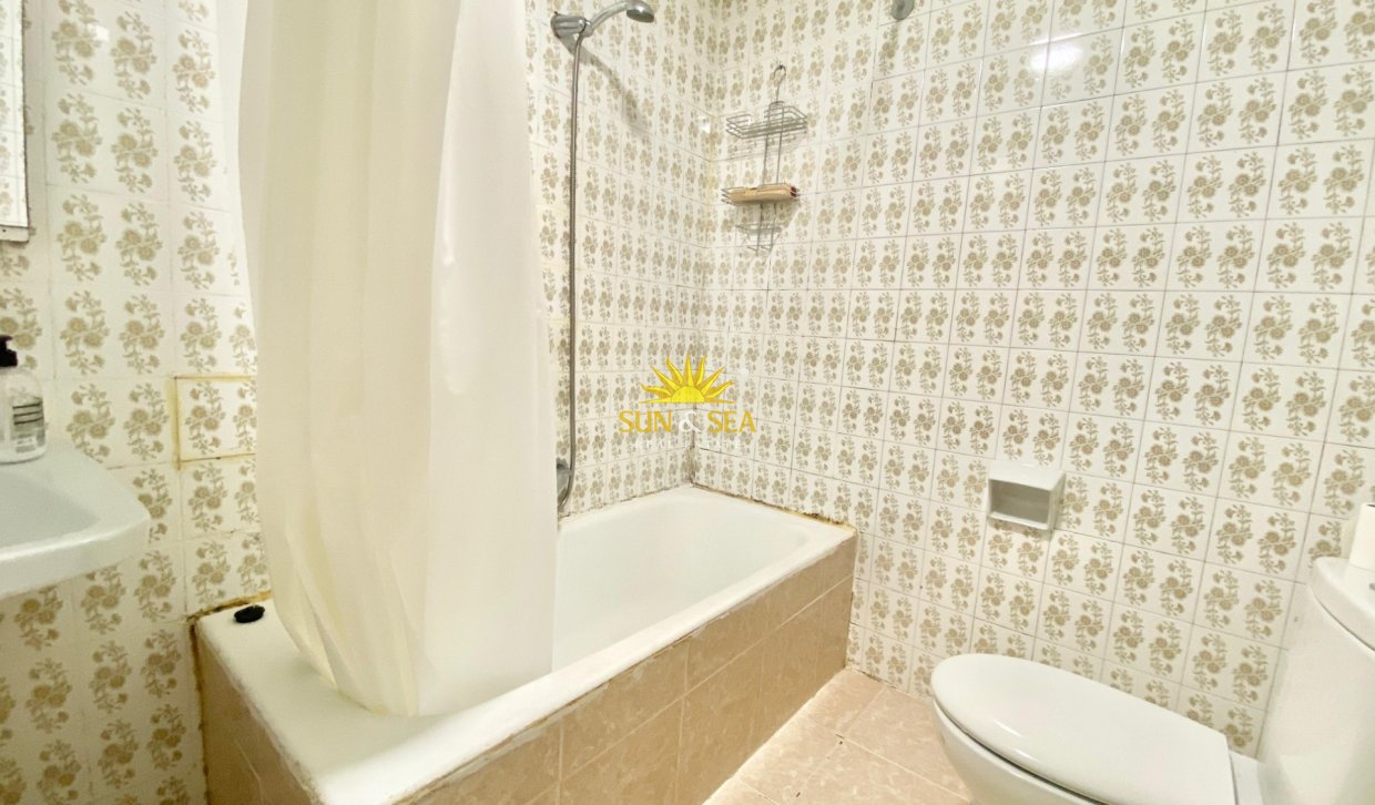Location à long terme - Appartement - Alicante - La Florida