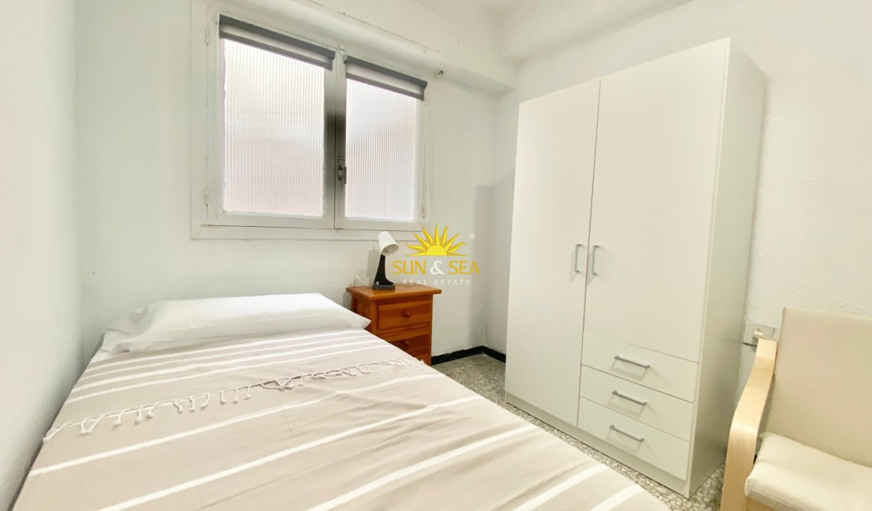 Location à long terme - Appartement - Alicante - La Florida