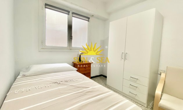 Location à long terme - Appartement - Alicante - La Florida