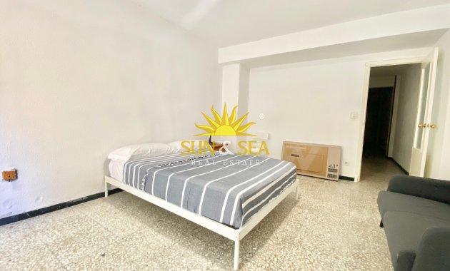 Location à long terme - Appartement - Alicante - La Florida