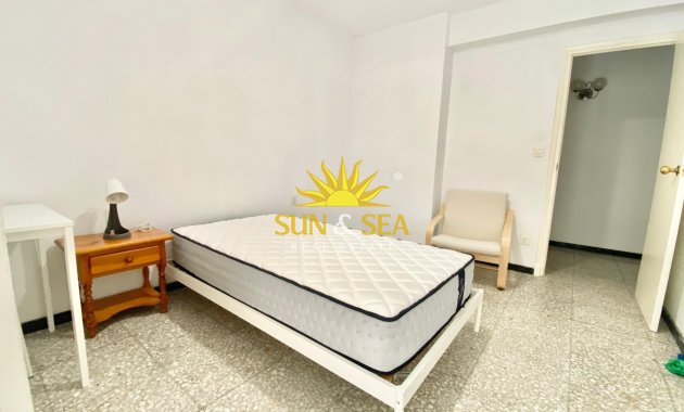 Location à long terme - Appartement - Alicante - La Florida