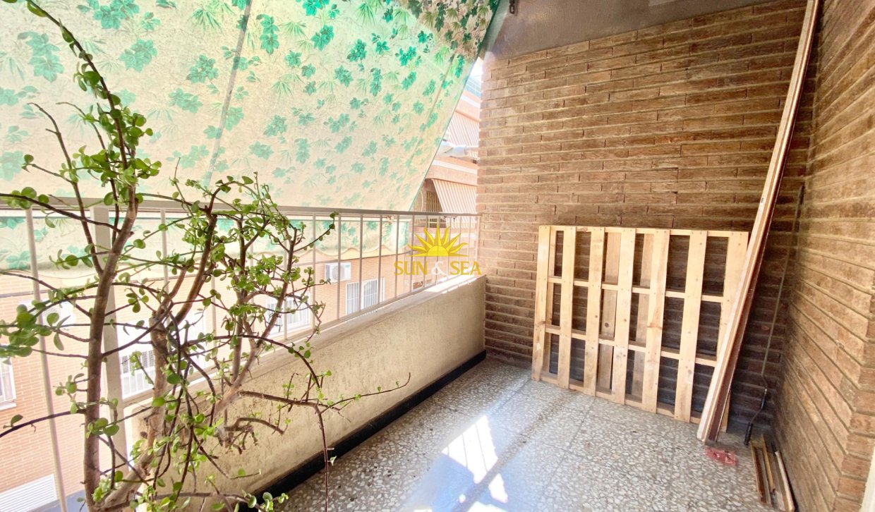 Location à long terme - Appartement - Alicante - La Florida
