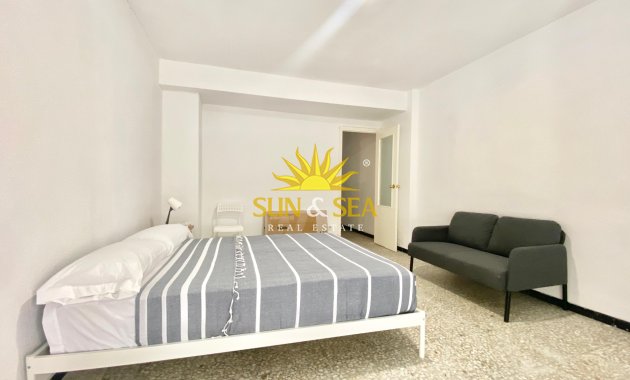Location à long terme - Appartement - Alicante - La Florida