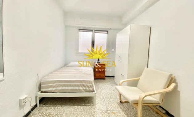 Location à long terme - Appartement - Alicante - La Florida