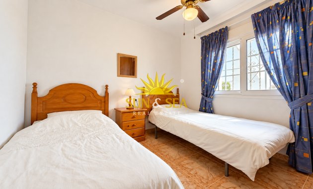 Lange Termijn Verhuur - Appartement - Torrevieja - torrevieja