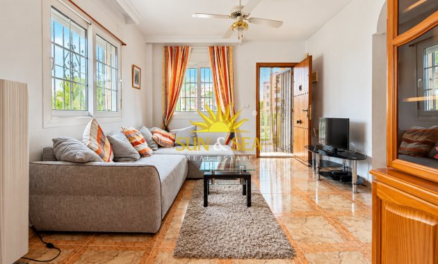 Lange Termijn Verhuur - Appartement - Torrevieja - torrevieja