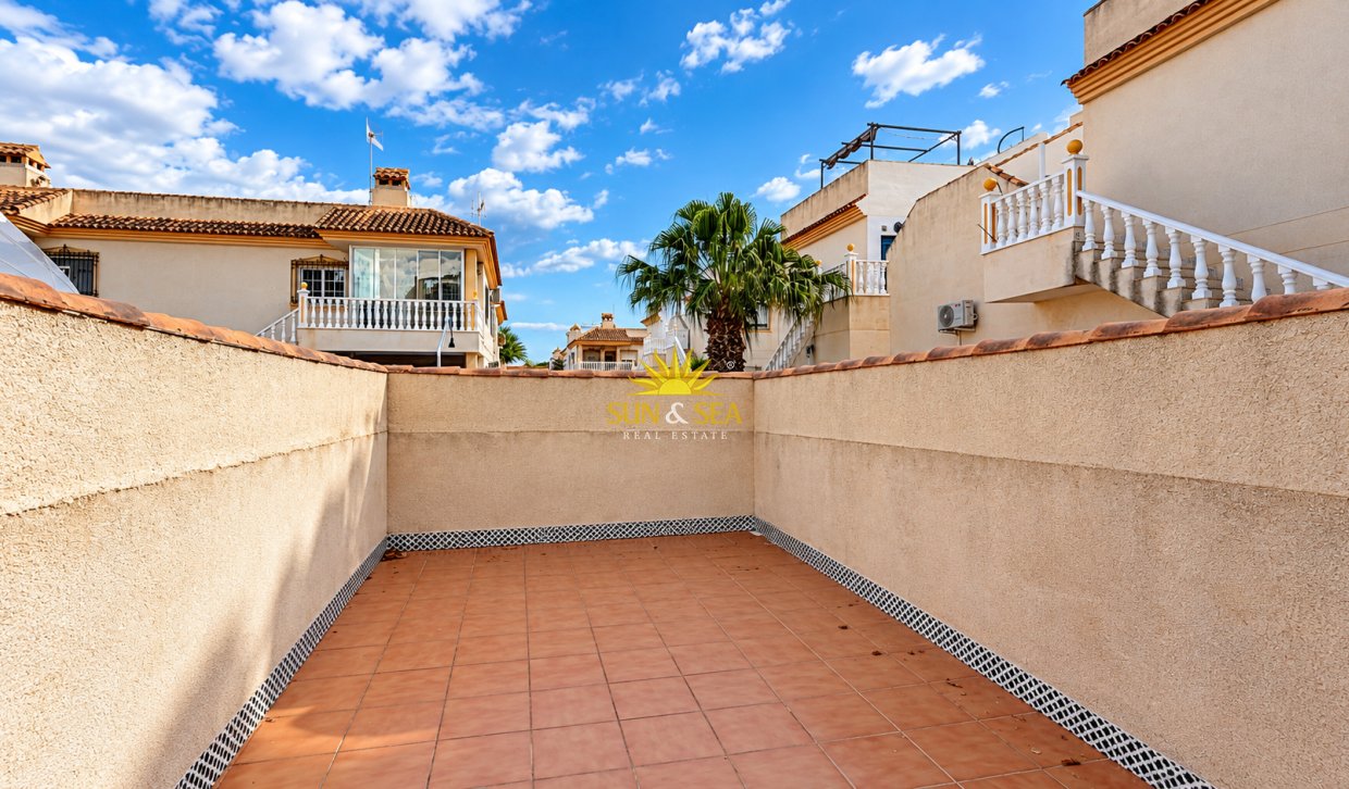 Lange Termijn Verhuur - Appartement - Torrevieja - torrevieja