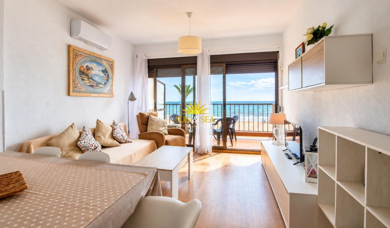 Перепродажа - Apartment - El Campello - Playa Muchavista