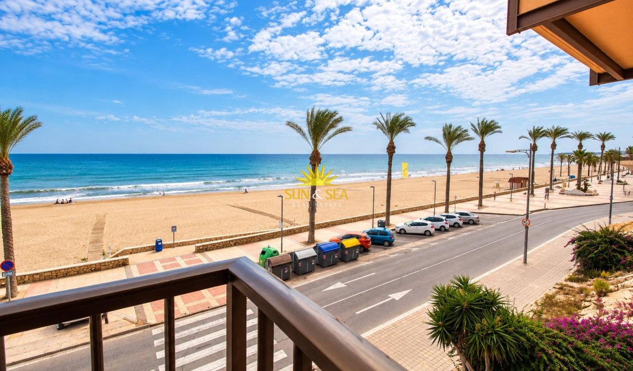 Перепродажа - Apartment - El Campello - Playa Muchavista