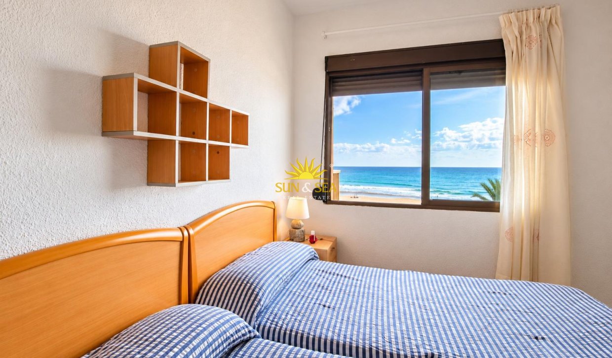 Перепродажа - Apartment - El Campello - Playa Muchavista