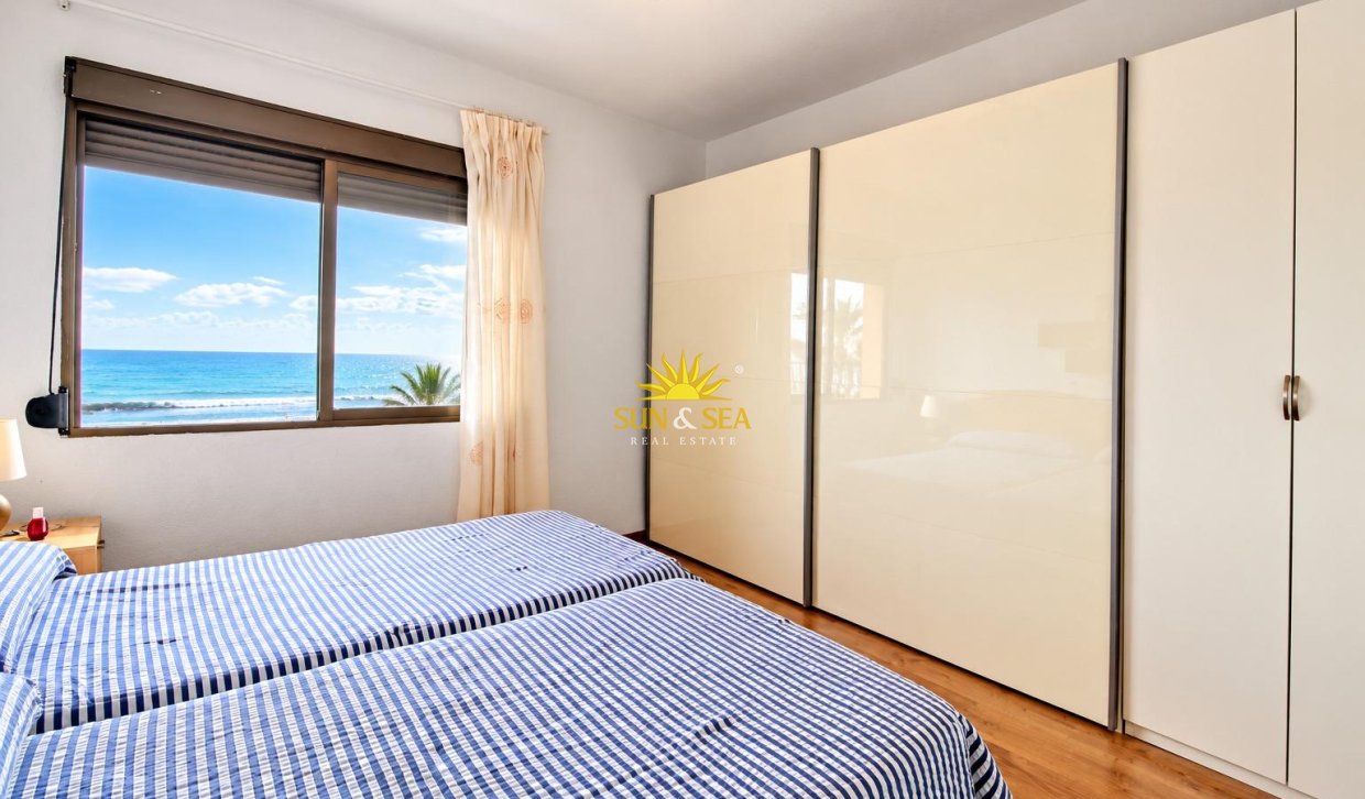 Перепродажа - Apartment - El Campello - Playa Muchavista