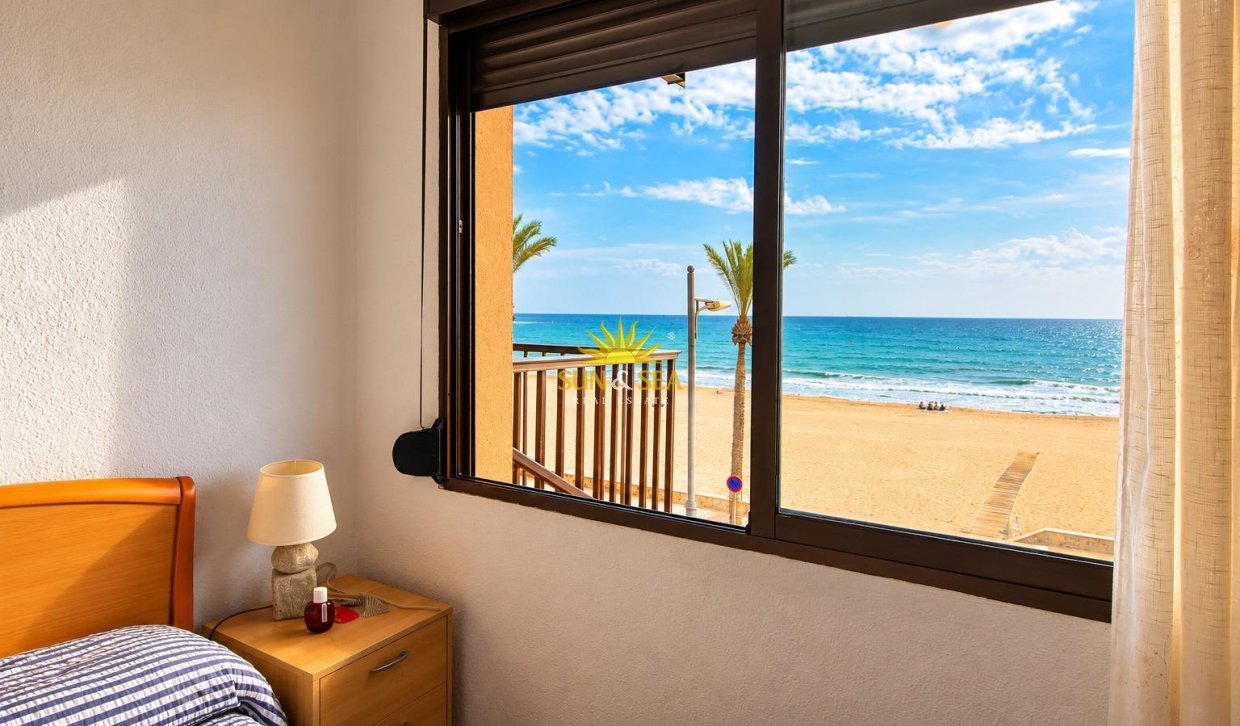 Перепродажа - Apartment - El Campello - Playa Muchavista