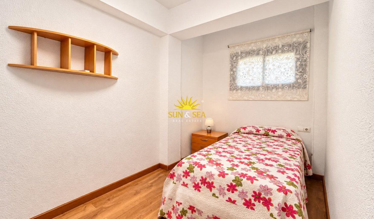 Перепродажа - Apartment - El Campello - Playa Muchavista