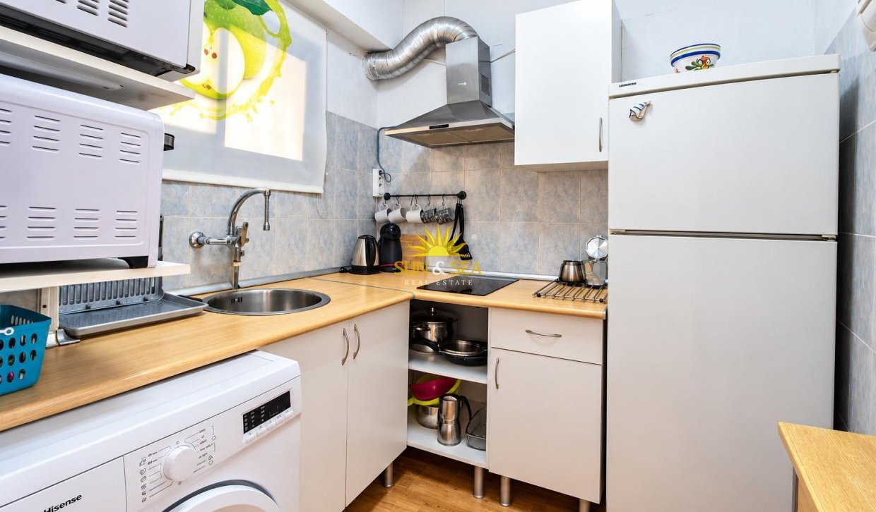 Перепродажа - Apartment - El Campello - Playa Muchavista