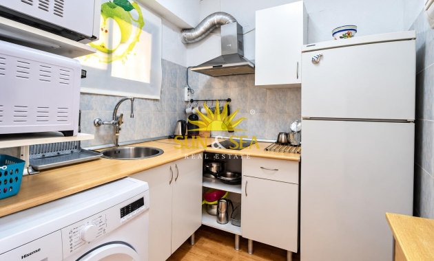 Перепродажа - Apartment - El Campello - Playa Muchavista