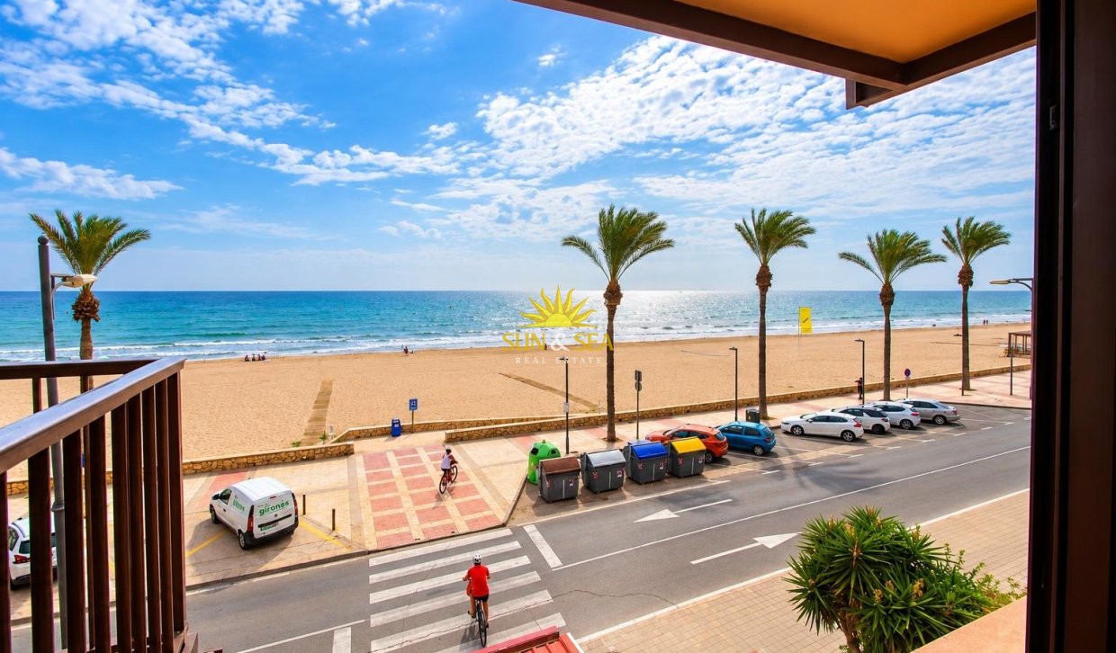 Перепродажа - Apartment - El Campello - Playa Muchavista