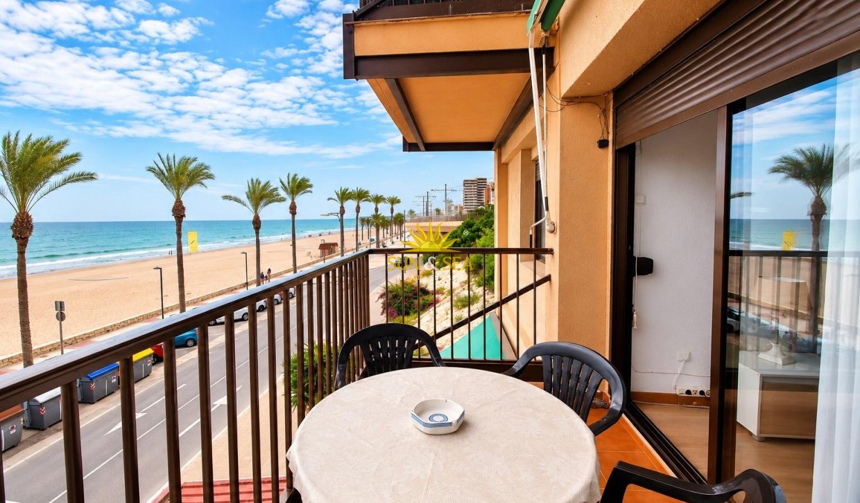 Перепродажа - Apartment - El Campello - Playa Muchavista