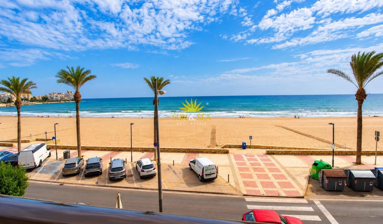 Перепродажа - Apartment - El Campello - Playa Muchavista