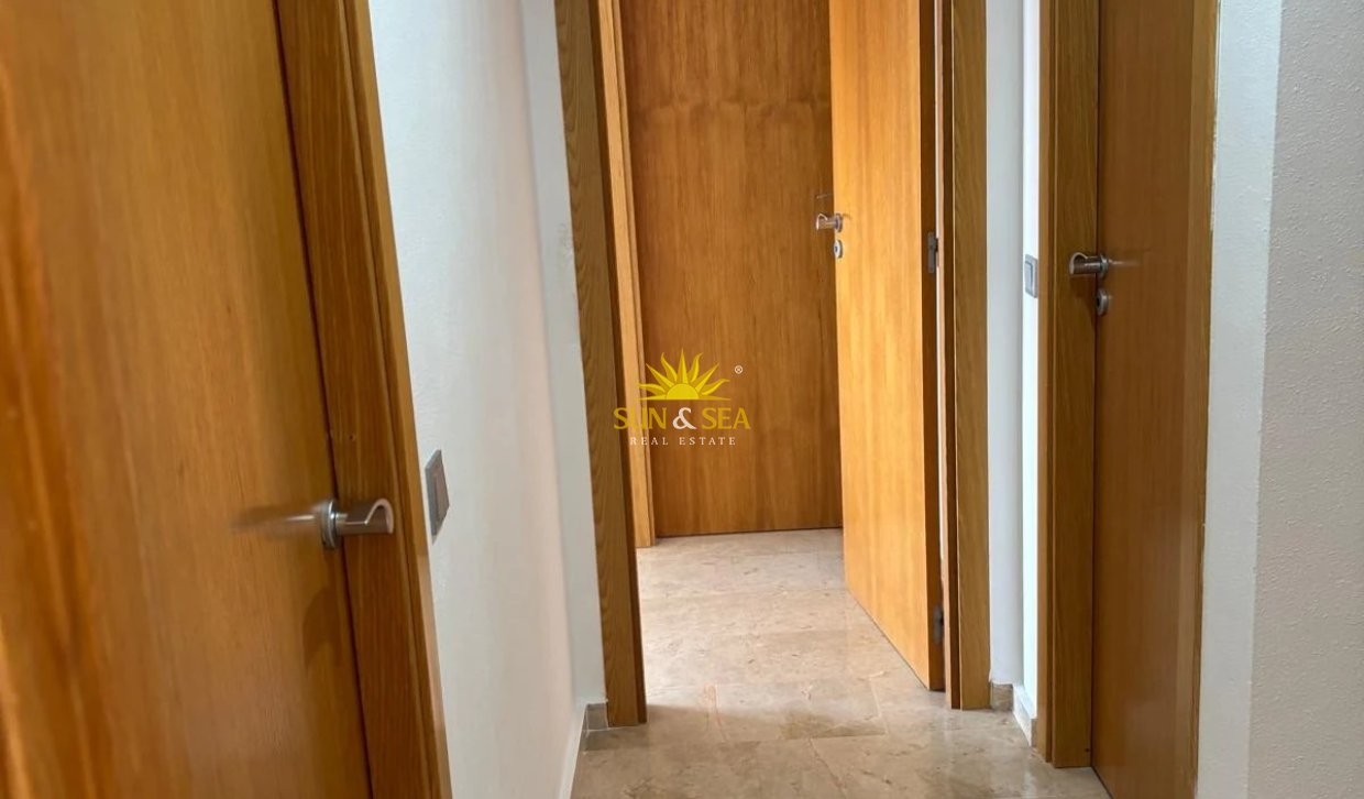 Long Term Rental - Apartment - Benidorm