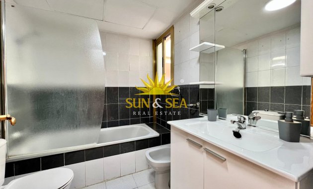 Resale - Penthouse - Torrevieja - Centro