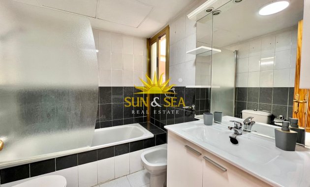 Resale - Penthouse - Torrevieja - Centro