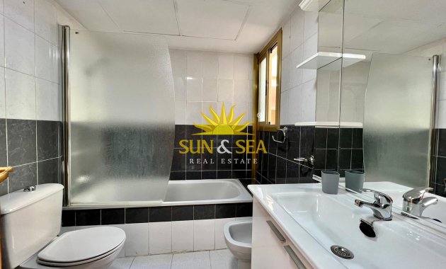 Resale - Penthouse - Torrevieja - Centro