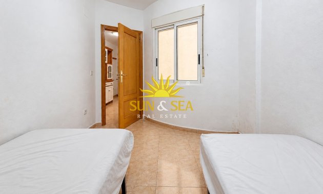 Reventa - Apartamento - Torrevieja - Centro