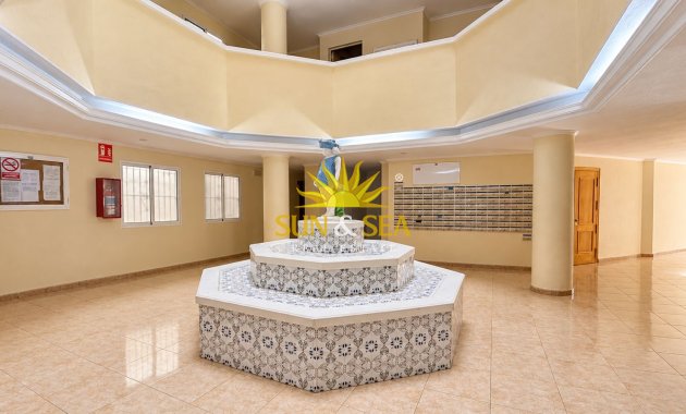 Reventa - Apartamento - Torrevieja - Centro