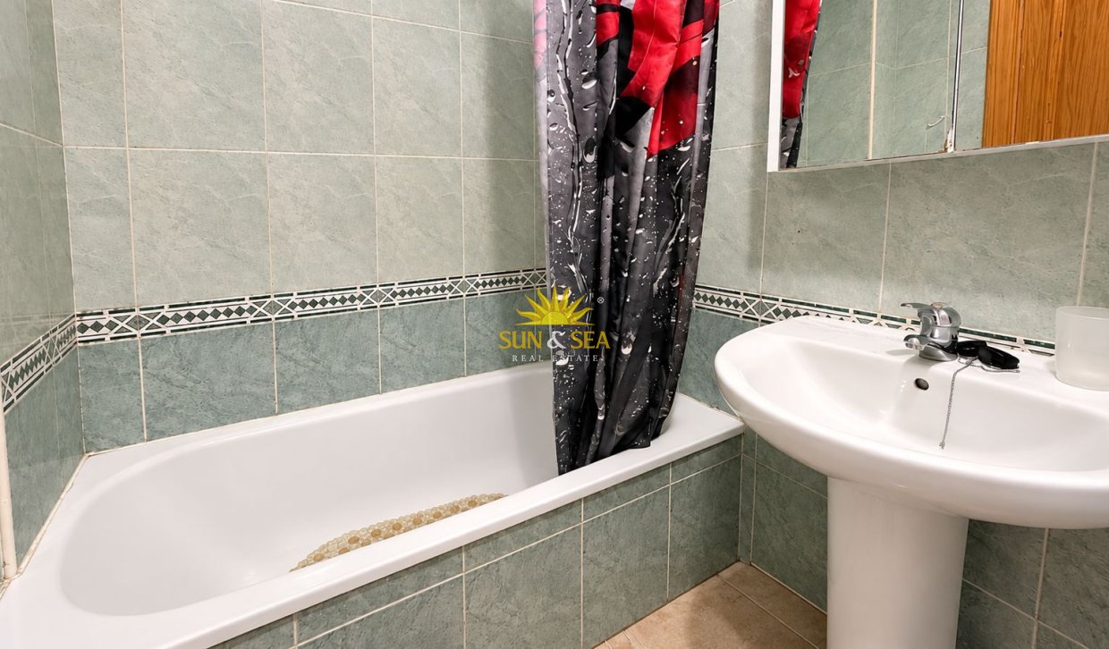 Reventa - Apartamento - Torrevieja - Centro