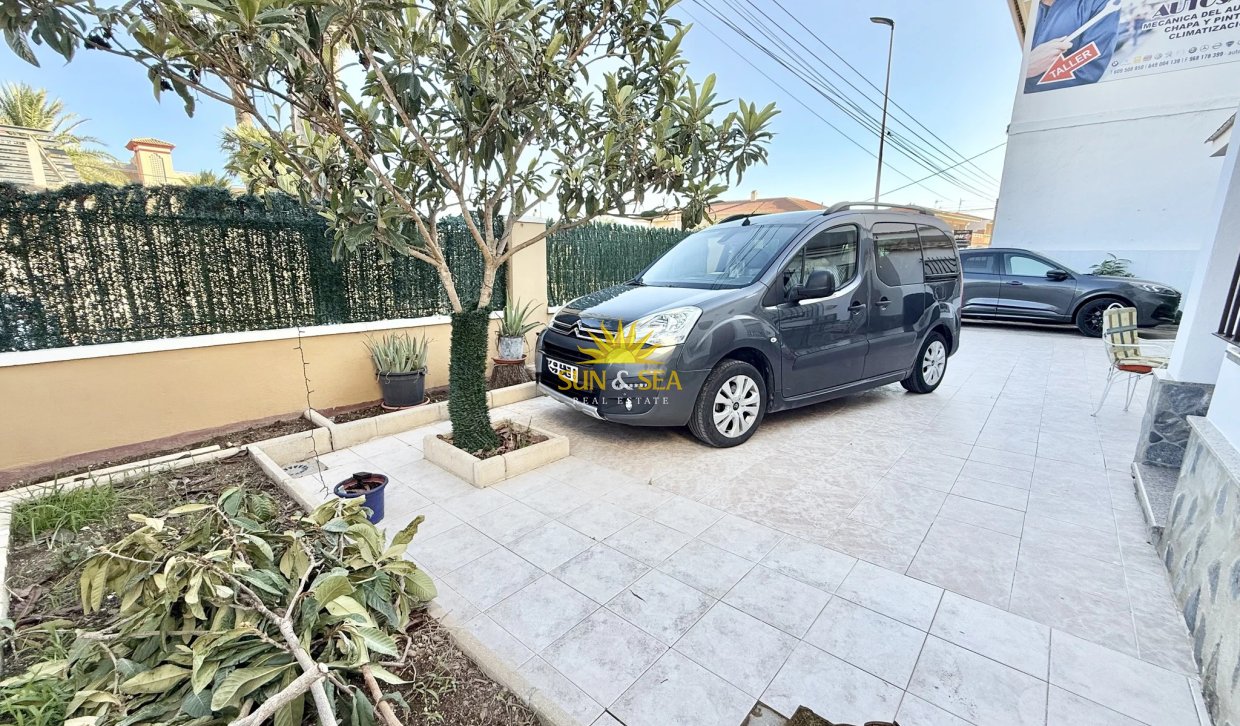 Resale - Villa - San Pedro del Pinatar