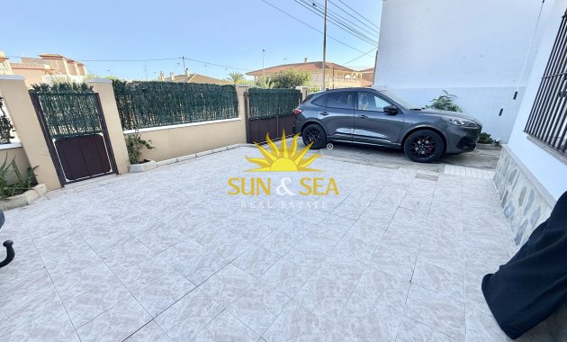 Resale - Villa - San Pedro del Pinatar