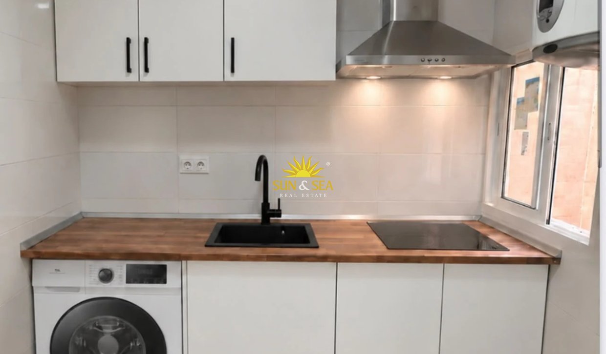Long Term Rental - Apartment - Alicante (Alacant)