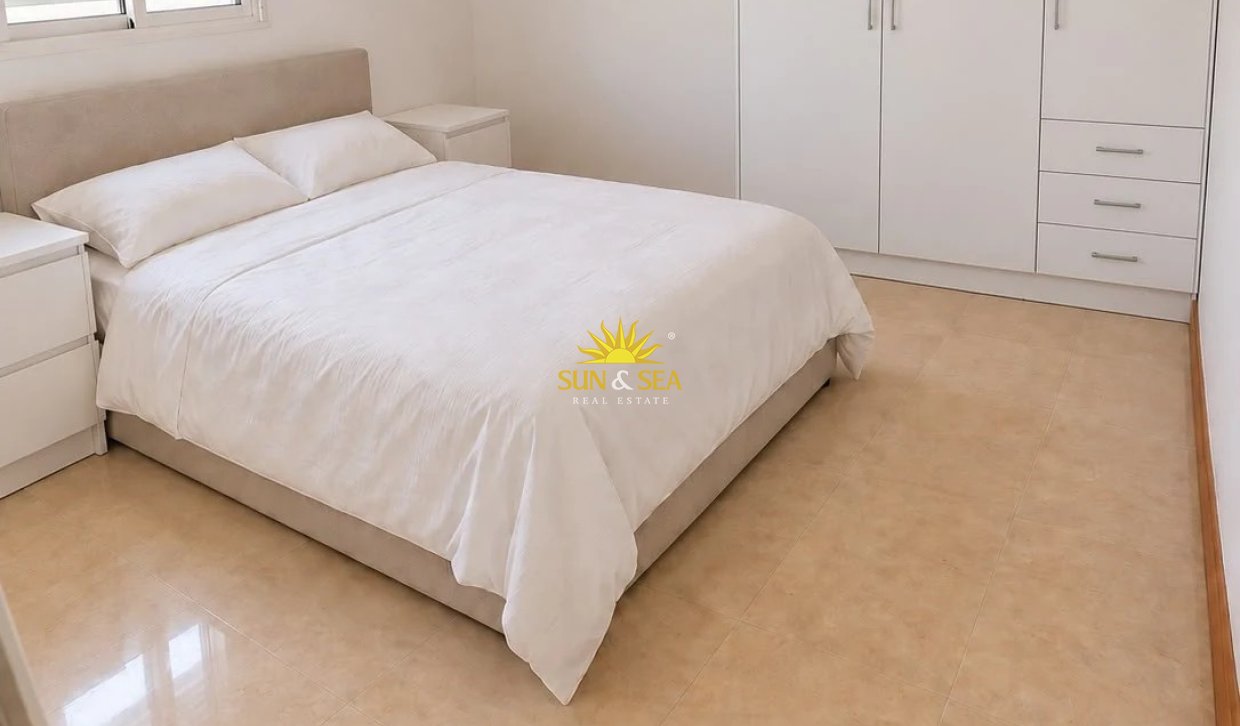 Long Term Rental - Apartment - Alicante (Alacant)
