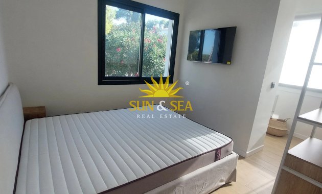 Long Term Rental - Townhouse - Alicante (Alacant)