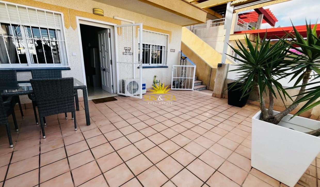 Wiederverkauf - Wohnung - Orihuela Costa
