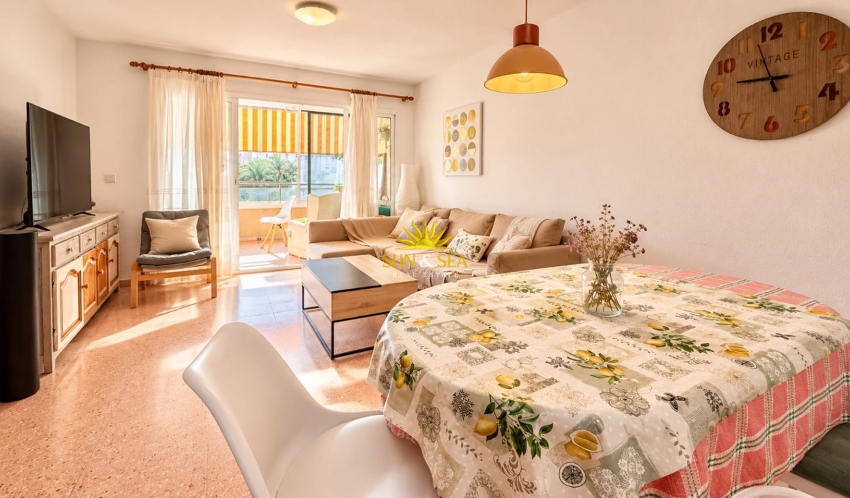 Location à long terme - Appartement - Alicante (Alacant)
