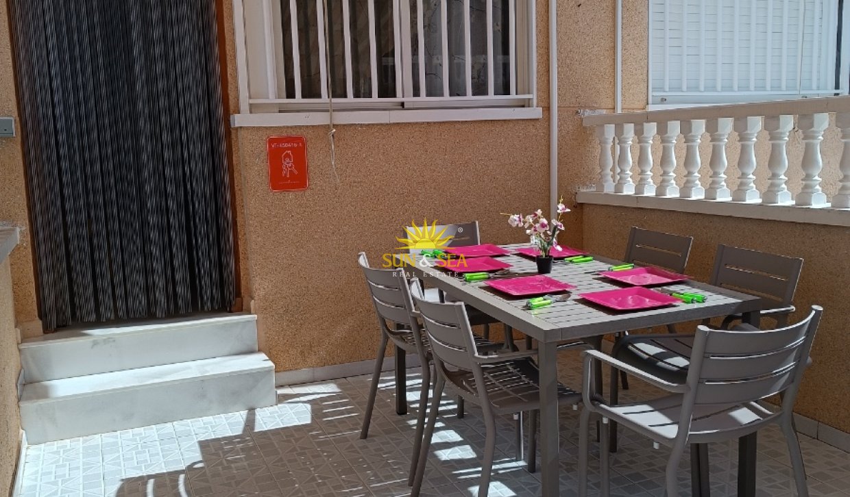 Location à long terme - Maison mitoyenne - Santa Pola